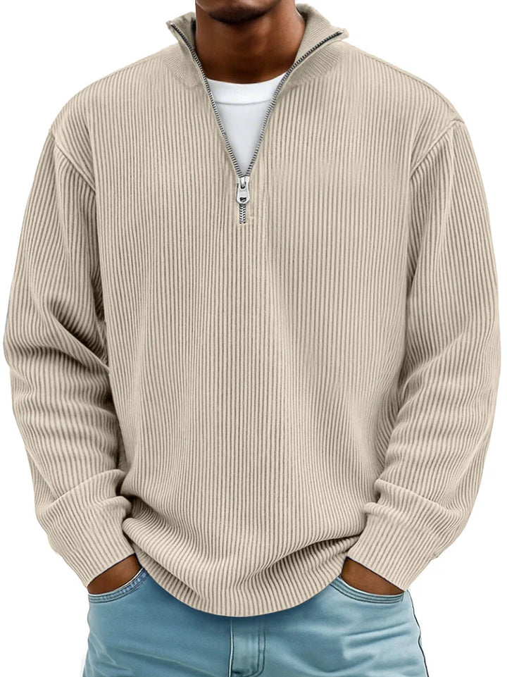 Trendiger, stilvoller Pullover