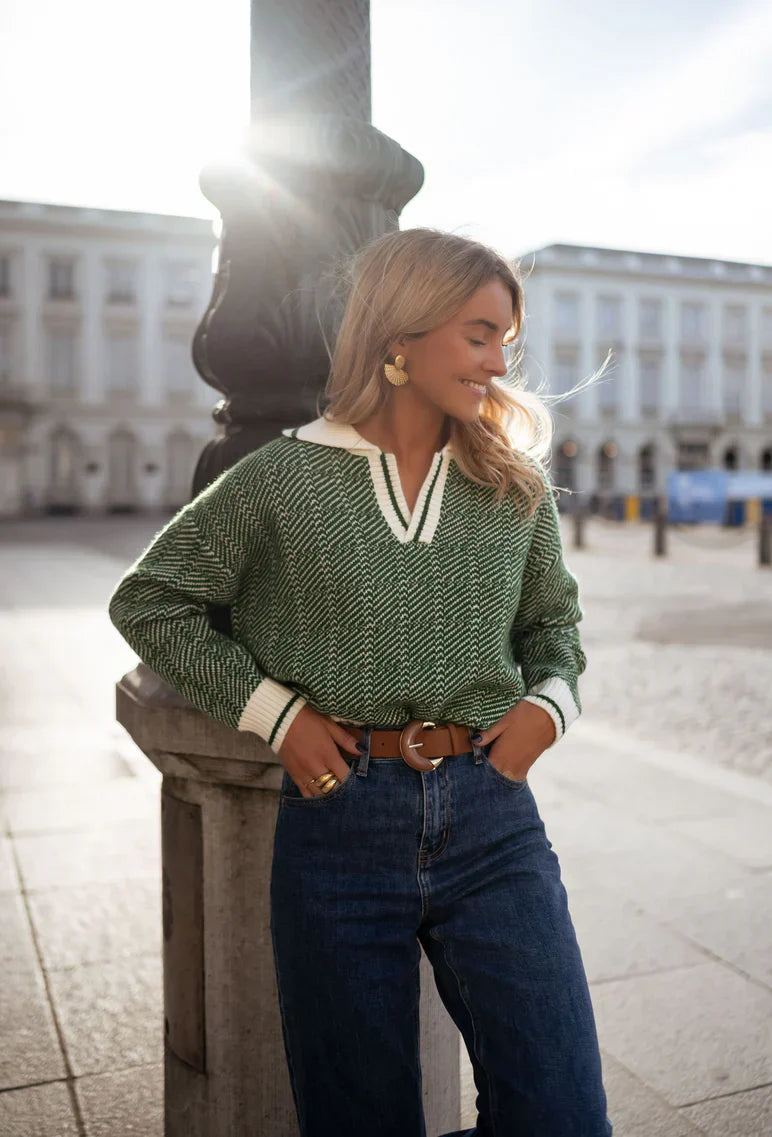 Ella | Stilvoller Pullover mit Retro-Touch